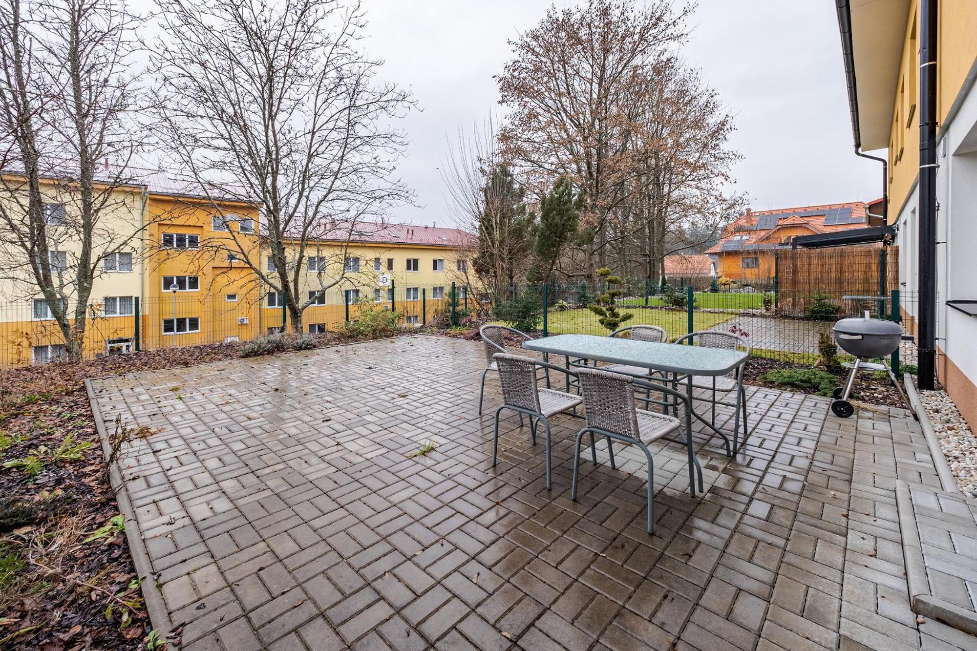 Private Luxury Apartments - Apartmany Frymburk Exterior foto